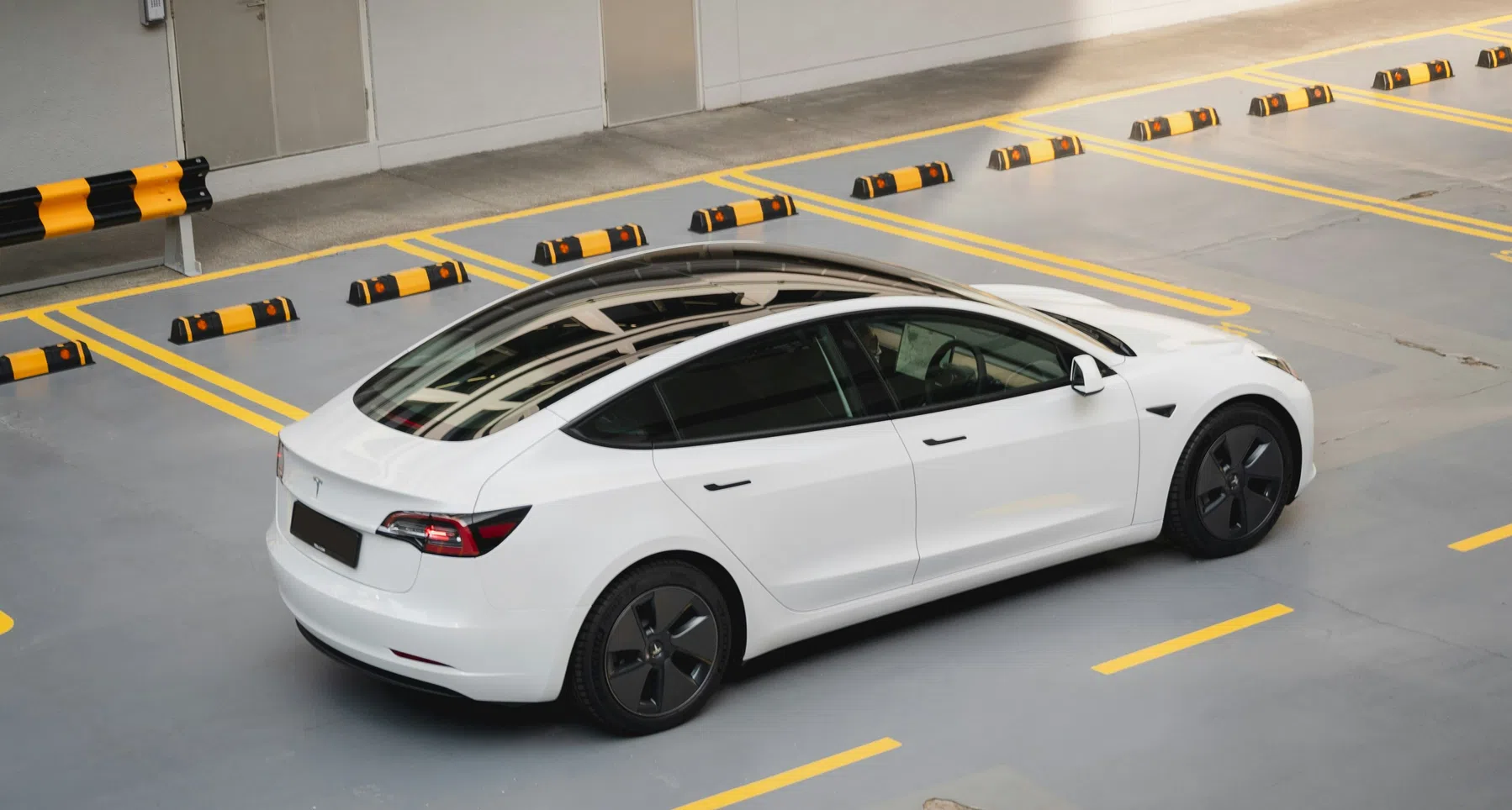 Tesla Model 3 Batarya Sağlığı: En Ucuz Versiyon Kazanıyor