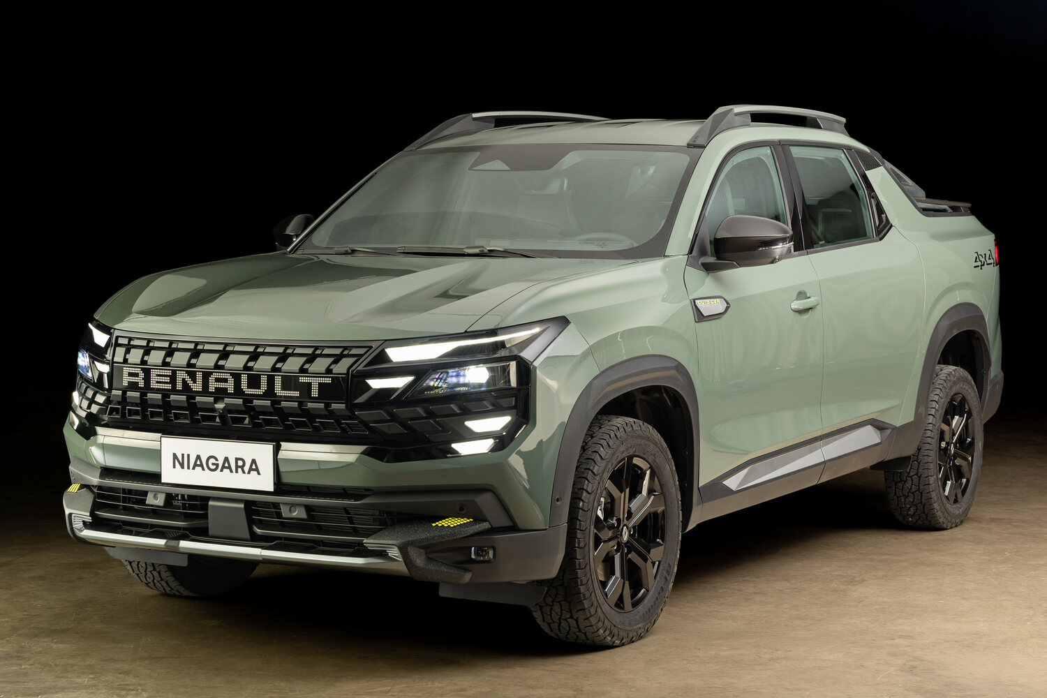 Renault Niagara pick-up önden görünüm
