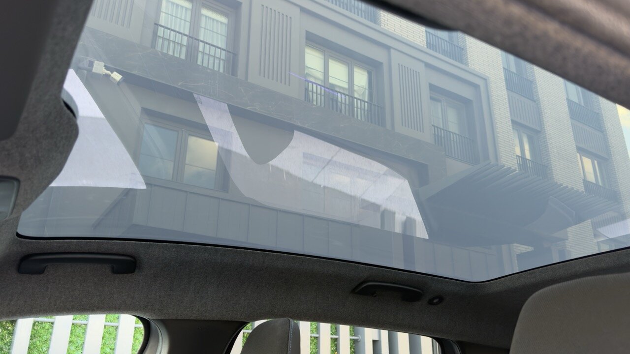 Renault Scenic E-Tech Solarbay panoramik cam tavan